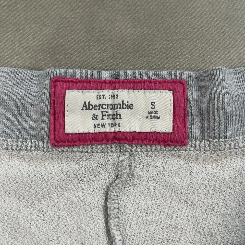 Y2K Abercrombie & Fitch Mini Micro Sweat Shorts Gray Low-Rise Lounge Cheeky